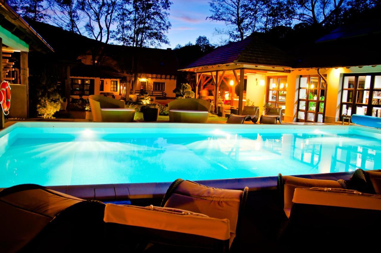 Aranygombos Fogado Hotel Telkibánya Buitenkant foto