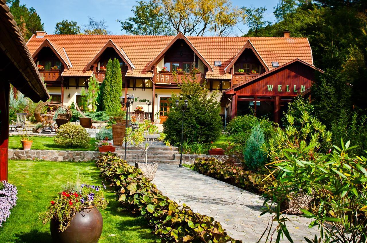 Aranygombos Fogado Hotel Telkibánya Buitenkant foto